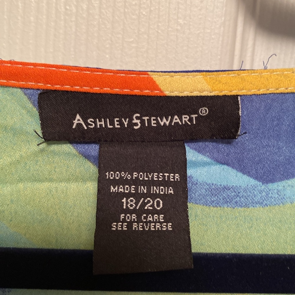 NWOT Ashley Stewart Multicolored Poncho Style Blouse…size 18/20 - Picture 3 of 3